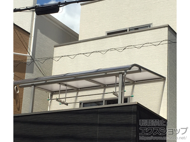 大阪府豊中市ののバルコニー・ベランダ屋根 ヴェクターテラス R型 屋根タイプ 単体 積雪〜20cm対応 施工例