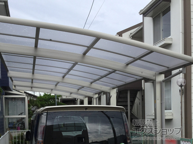 岐阜県本巣郡北方町ののカーポート レイナポートグラン 縦連棟　積雪〜20cm対応 施工例