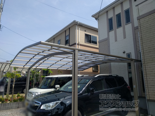 大阪府泉佐野市ののカーポート ネスカR (ラウンドスタイル) ワイド 積雪〜20cm対応 施工例