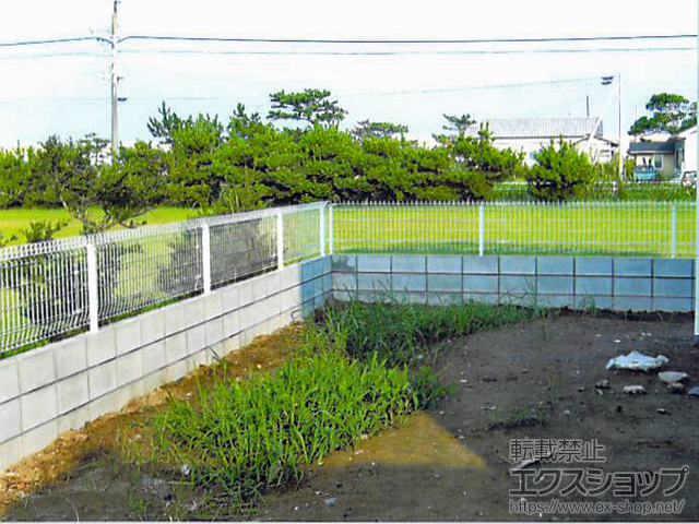 千葉県大網白里市ののフェンス・柵 メッシュフェンス G10-R 自在柱 施工例