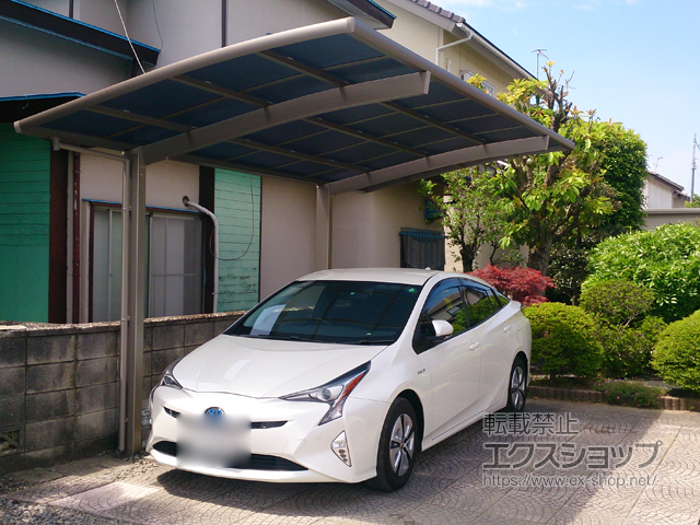 埼玉県熊谷市ののカーポート ネスカR (ラウンドスタイル) 積雪〜20cm対応 施工例