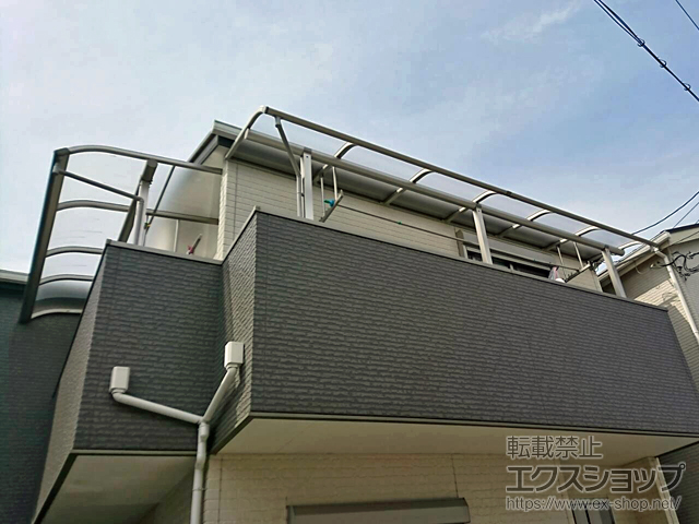 大阪府門真市ののバルコニー・ベランダ屋根 ヴェクターテラス R型 屋根タイプ 連棟 積雪〜20cm対応 施工例