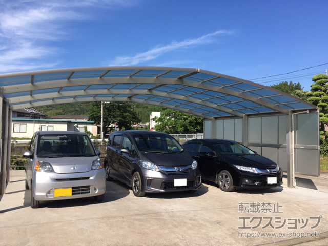 熊本県上益城郡益城町ののカーポート レイナトリプルポートグラン　積雪〜20cm対応 *柱6本仕様 施工例