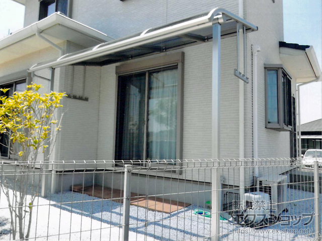 福岡県行橋市ののテラス屋根 プレシオステラス R型 テラスタイプ 単体 積雪〜20cm対応 施工例