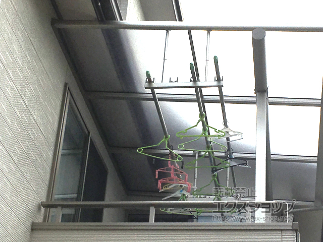 広島県広島市ののバルコニー・ベランダ屋根 ヴェクターテラス F型 屋根タイプ 単体 積雪〜20cm対応 施工例