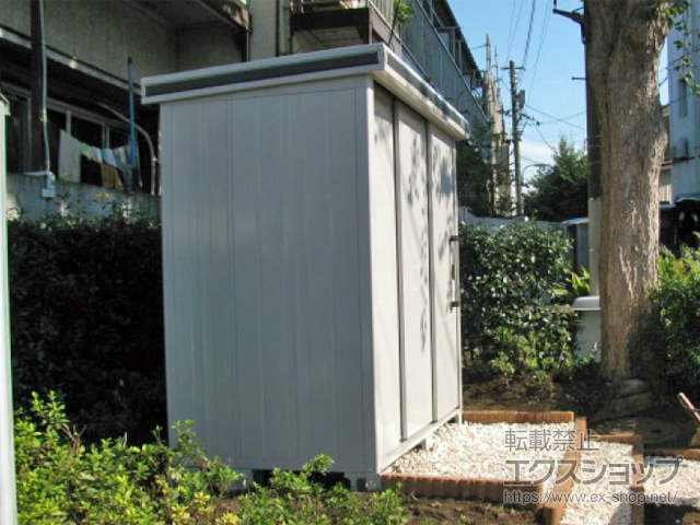 東京都杉並区のの物置・屋外倉庫 エルモ 一般型 2220×1170×2121 LMD-2211-CB 施工例