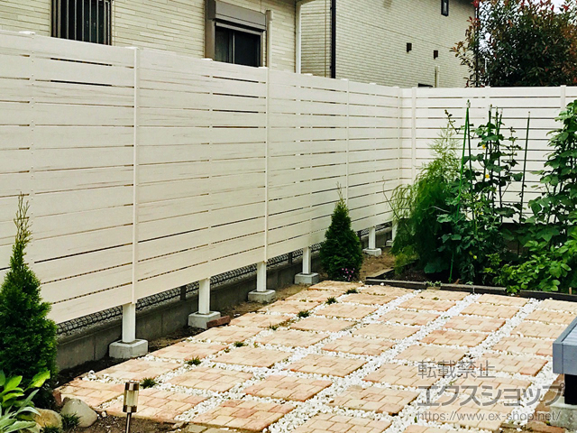 宮城県仙台市のの マイティウッド ベーシック 横貼り13段 隙間10ｍｍ 施工例