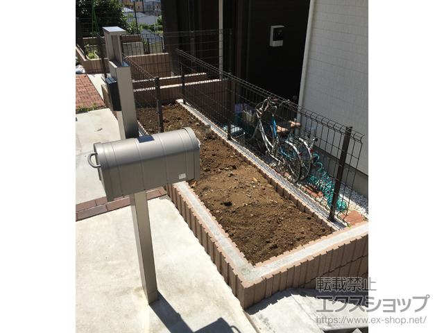 神奈川県横浜市ののフェンス・柵 ハイグリッドフェンスUF8型 フリーポールタイプ 施工例