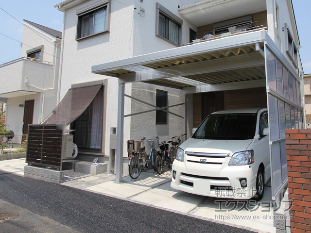 神奈川県相模原市のLIXIL リクシル（トステム）のカーポート テリオスポートIII 1500 2台用 角柱4本仕様 積雪〜50cm対応 施工例