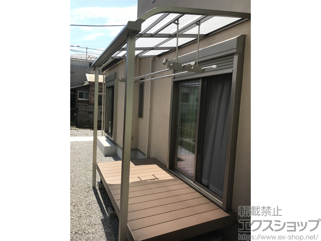 神奈川県横浜市ののテラス屋根 スピーネ R型 テラスタイプ 単体 積雪〜20cm対応 施工例