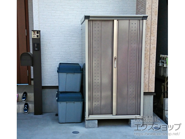 東京都墨田区のの物置・屋外倉庫 グランプレステージジャンプ 920×750×1600 GP-97B-F-CB 施工例