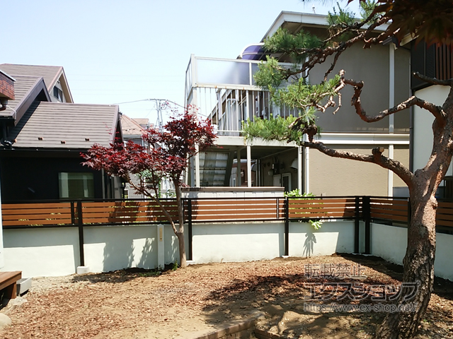 東京都練馬区ののフェンス・柵 モクアルフェンス 横板タイプ 2段支柱（パネル1段付） 施工例