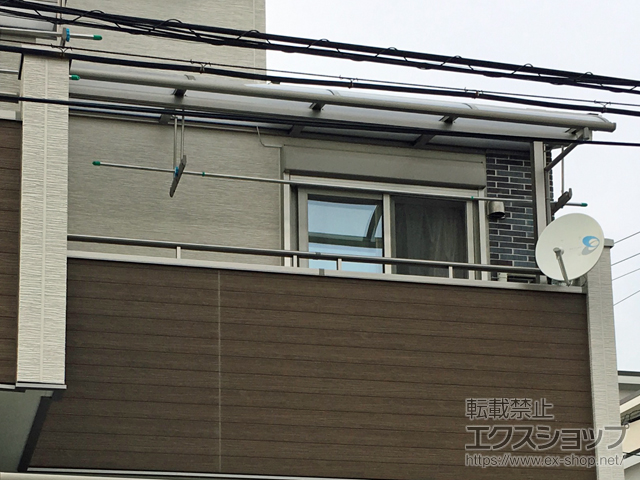 大阪府東大阪市ののバルコニー・ベランダ屋根 スピーネ R型 屋根タイプ 単体 積雪〜20cm対応 施工例
