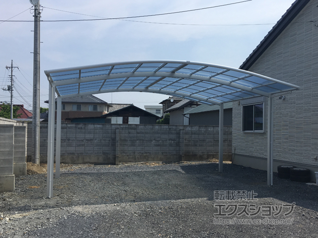 群馬県館林市ののカーポート ネスカR (ラウンドスタイル) ワイド 積雪〜20cm対応 施工例
