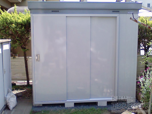 栃木県下都賀郡野木町のの物置・屋外倉庫 断熱物置 ネクスタプラス 扉タイプ 一般型( NXP-30ST-MG) 施工例