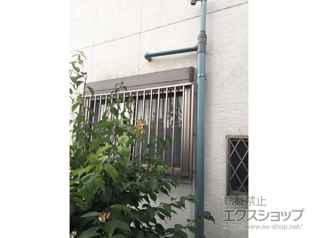 埼玉県新座市のLIXIL リクシル（トステム）の面格子・窓格子 アルミ面格子 たて格子 施工例