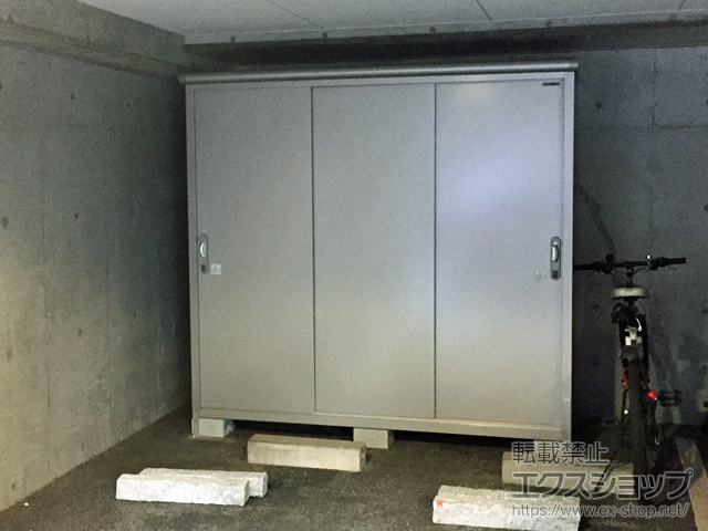 兵庫県西宮市のの物置・屋外倉庫 エスモ 一般型 2100×900×1959 ESE-2109A-SS 施工例