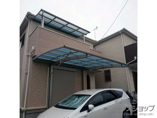 大阪府東大阪市ののバルコニー・ベランダ屋根 ヴェクターテラス F型 屋根タイプ 単体 積雪〜20cm対応 施工例
