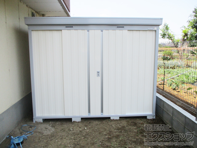 埼玉県越谷市のの物置・屋外倉庫 ネクスタ 一般型 2630×1370×2020 NXN-36S-FW 施工例