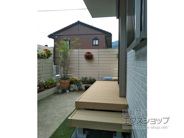 ���������ɕ{�s��YKKAP�̃E�b�h�f�b�L ���E�b�h�f�b�L 200 �{�H��