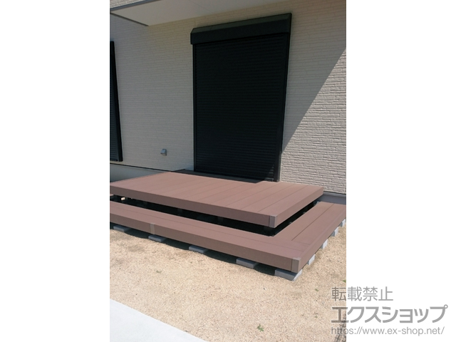大阪府堺市ののウッドデッキ リウッドデッキ 200＋段床セット 正面・両側面タイプ 1段 施工例