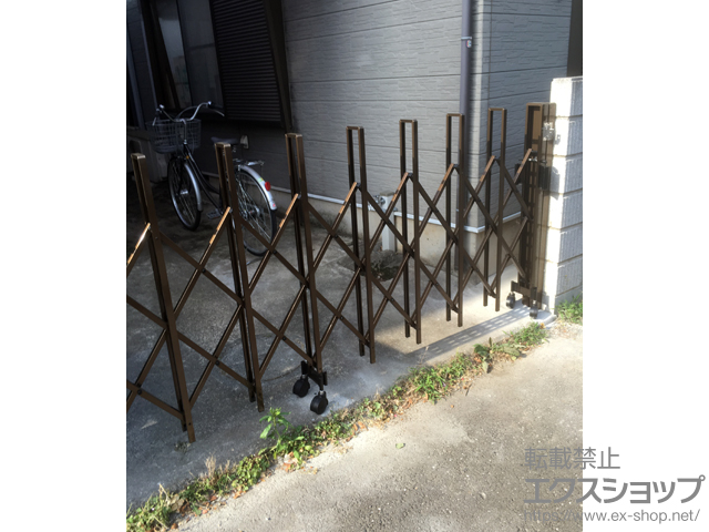 東京都清瀬市ののカーゲート トリップゲート RA型 ノンレール 片開き 30S 施工例