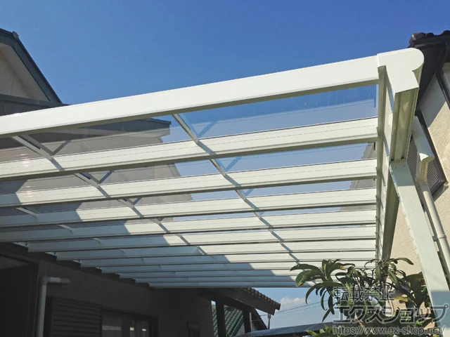 愛知県西尾市の三協アルミのテラス屋根 レボリューA TF1NA型 テラスタイプ 単体 積雪～20cm対応 施工例