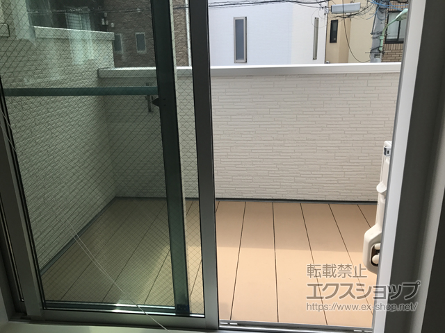 埼玉県川口市ののウッドデッキ バルコニー用リウッドデッキ200 施工例