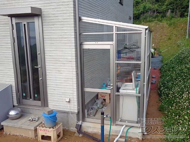 岩手県陸前高田市ののストックヤード ストックヤードII 片側ドア付きタイプ 積雪〜20ｃｍ対応 施工例