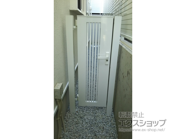 兵庫県神戸市のの門扉 ライシス門扉 2型 細たて桟 片開き 柱使用 施工例