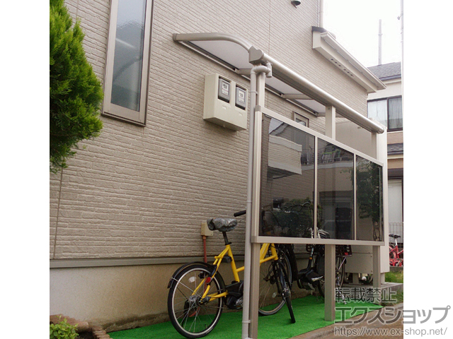 東京都日野市ののテラス屋根 プレシオステラス R型 テラスタイプ 単体 積雪〜20cm対応＋前面パネル 施工例