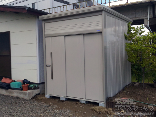 宮城県多賀城市のの物置・屋外倉庫 Mr.トールマンダンディ 多雪型 結露減少型  (JN-SZ2222-W) 施工例