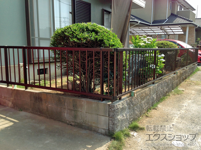 茨城県坂東市ののフェンス・柵 ミエッタフェンス 防犯たて格子タイプ 自由柱施工 施工例
