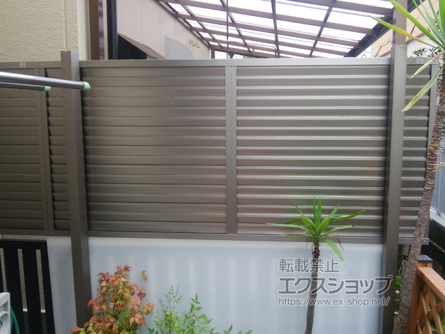 大阪府松原市ののフェンス・柵 プレスタフェンス8型 多段柱 施工例