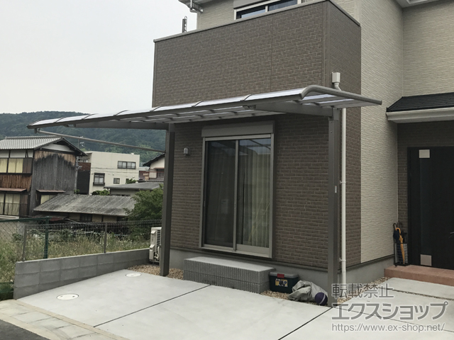 京都府長岡京市のLIXIL リクシル（トステム）のカーポート レガーナポートシグマIII 積雪〜20cm対応 施工例