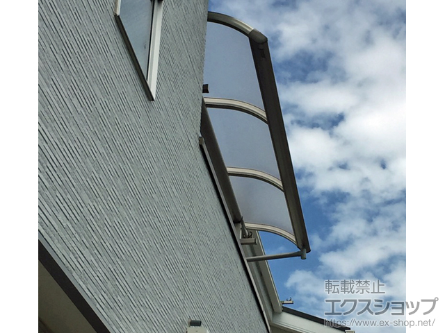 神奈川県綾瀬市ののバルコニー・ベランダ屋根 ヴェクターテラス R型 屋根タイプ 単体 積雪〜20cm対応 施工例