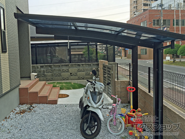 福岡県京都郡苅田町ののサイクルポート・駐輪場 プレシオスポート ミニ 積雪〜20cm対応 施工例