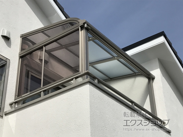 滋賀県彦根市ののバルコニー・ベランダ屋根 スピーネ R型 1500 屋根タイプ 単体 積雪〜50cm対応 施工例