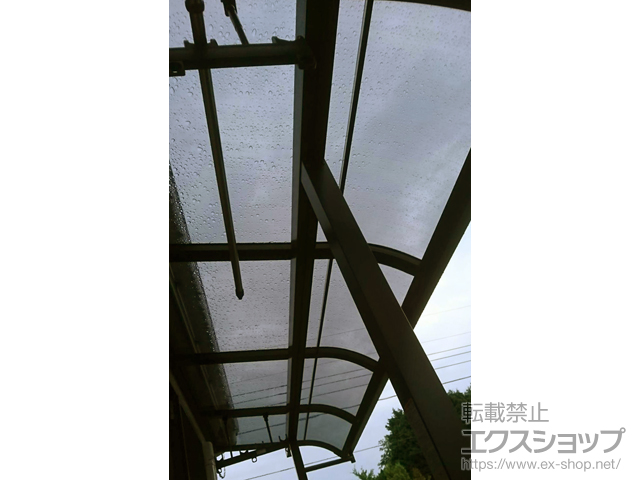 神奈川県横浜市ののバルコニー・ベランダ屋根 スピーネ R型 屋根タイプ 単体 積雪〜20cm対応 施工例