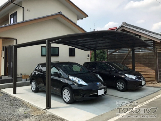 群馬県佐波郡玉村町ののカーポート ネスカR (ラウンドスタイル) ワイド 積雪〜20cm対応 施工例