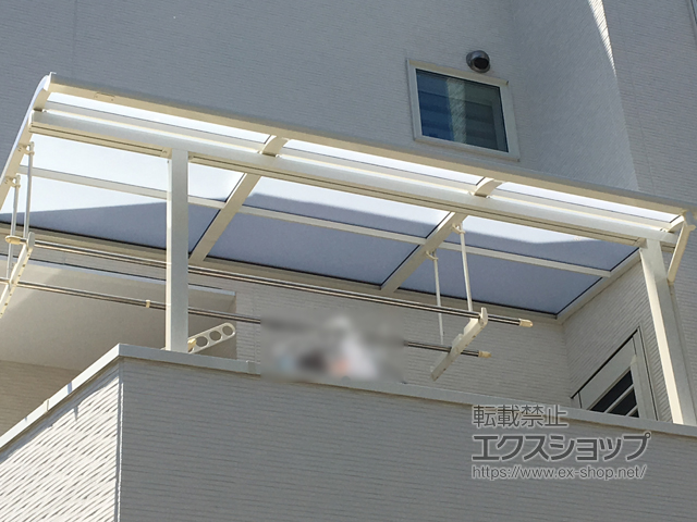 大阪府大阪市ののバルコニー・ベランダ屋根 スピーネ R型 屋根タイプ 単体 積雪〜20cm対応 施工例