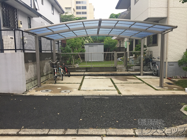 神奈川県横浜市ののカーポート ネスカR (ラウンドスタイル) ワイド 積雪〜20cm対応 施工例
