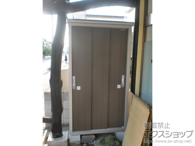 埼玉県越谷市のの物置・屋外倉庫 エスモ 一般型 (ESE-1005A-DW ) 施工例