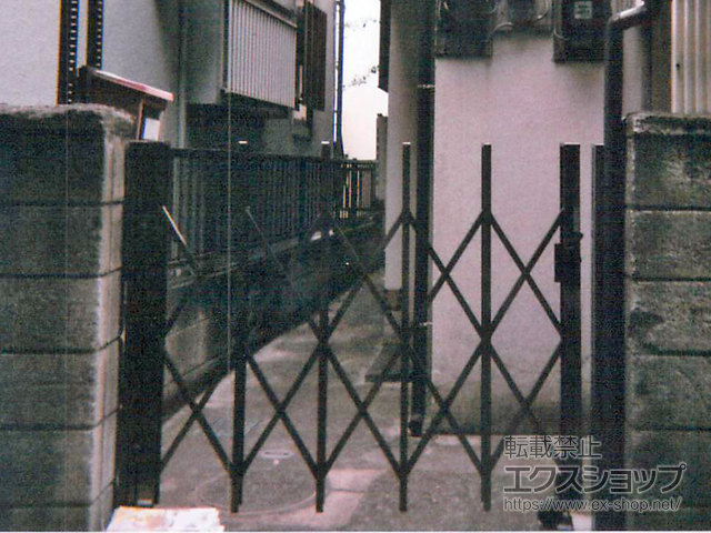 東京都東村山市ののカーゲート トリップゲート RA型 ノンレール 片開き 16S 施工例