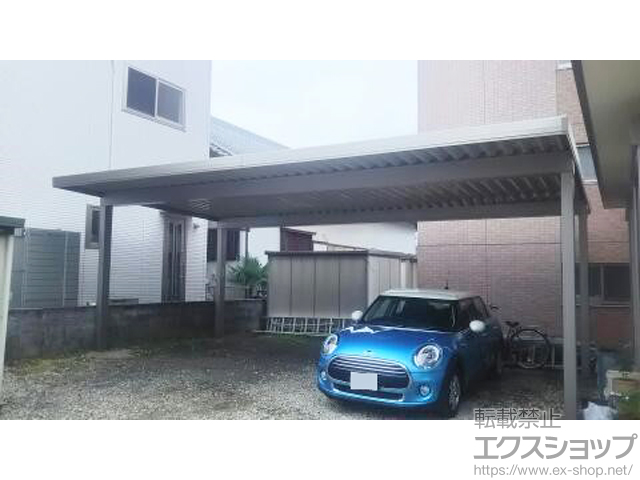 神奈川県相模原市のLIXIL リクシル（トステム）のカーポート テリオスポートIII 1500 3台用 角柱4本仕様 積雪〜50cm対応 施工例