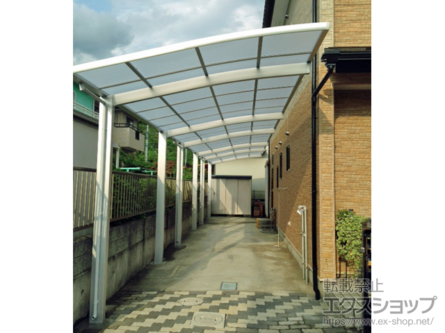 宮城県宮城郡利府町ののカーポート ネスカR (ラウンドスタイル) 縦連棟 積雪〜20cm対応 施工例