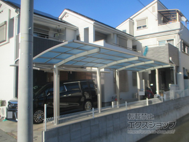 兵庫県伊丹市ののカーポート レイナポートグラン 縦連棟　積雪〜20cm対応 施工例