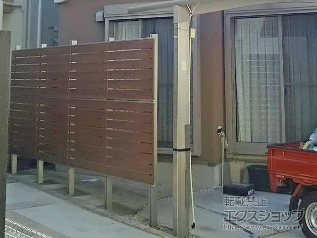 兵庫県尼崎市ののフェンス・柵 ジオーナフェンス YS型 マテリアルカラー アルミ多段柱?（パネル2段） 施工例