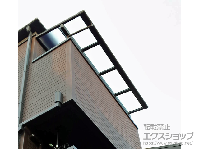 埼玉県川越市のLIXIL リクシル（トステム）のバルコニー・ベランダ屋根 パワーアルファ F型 1500 屋根タイプ 単体 積雪〜50cm対応 施工例