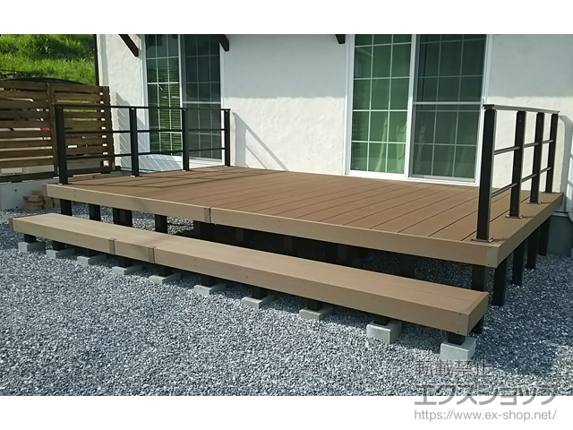 岐阜県下呂市ののウッドデッキ リウッドデッキ 200 施工例